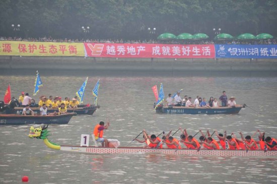 20120116110228308_s.jpg